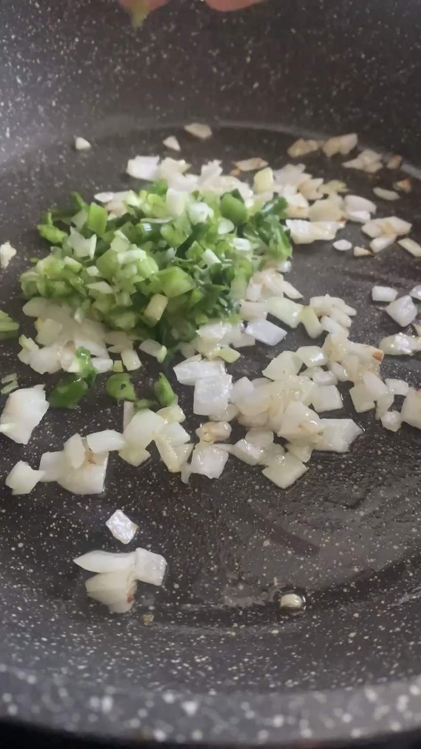 Cooking onion and green onion.