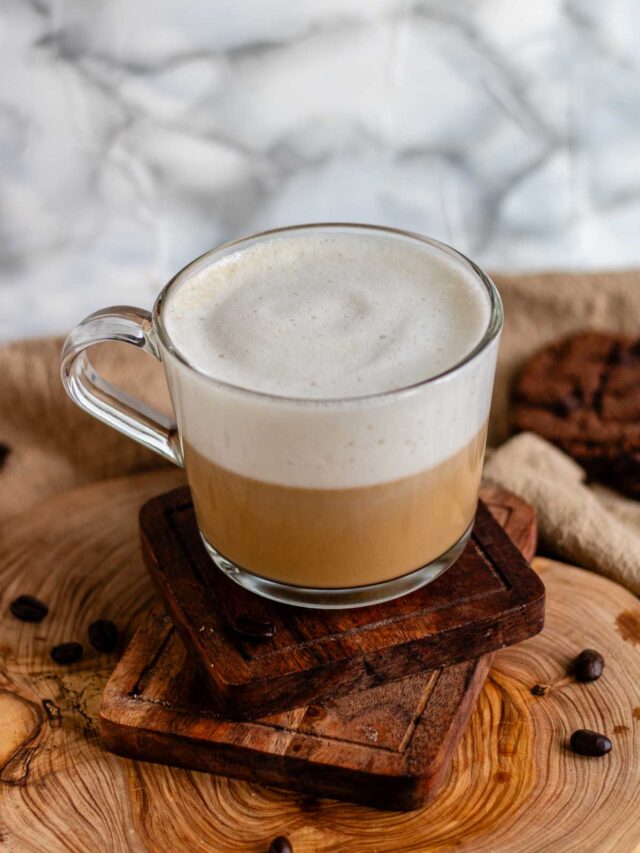 How to make vanilla oat milk lattes